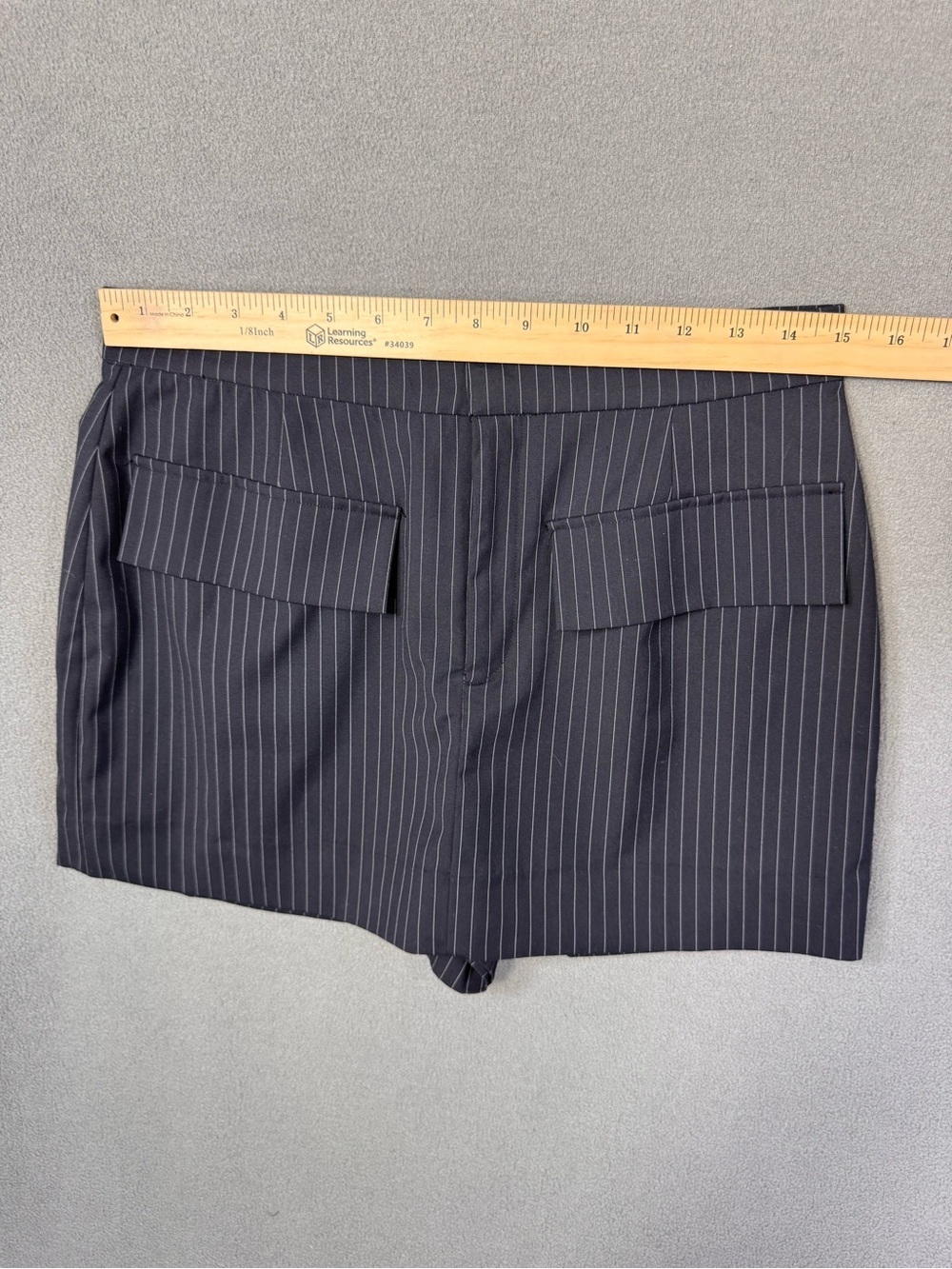 Modern Citizen Black Pinstripe Mini Skirt Skort with Flap Pockets, Medium - Picture 11 of 14